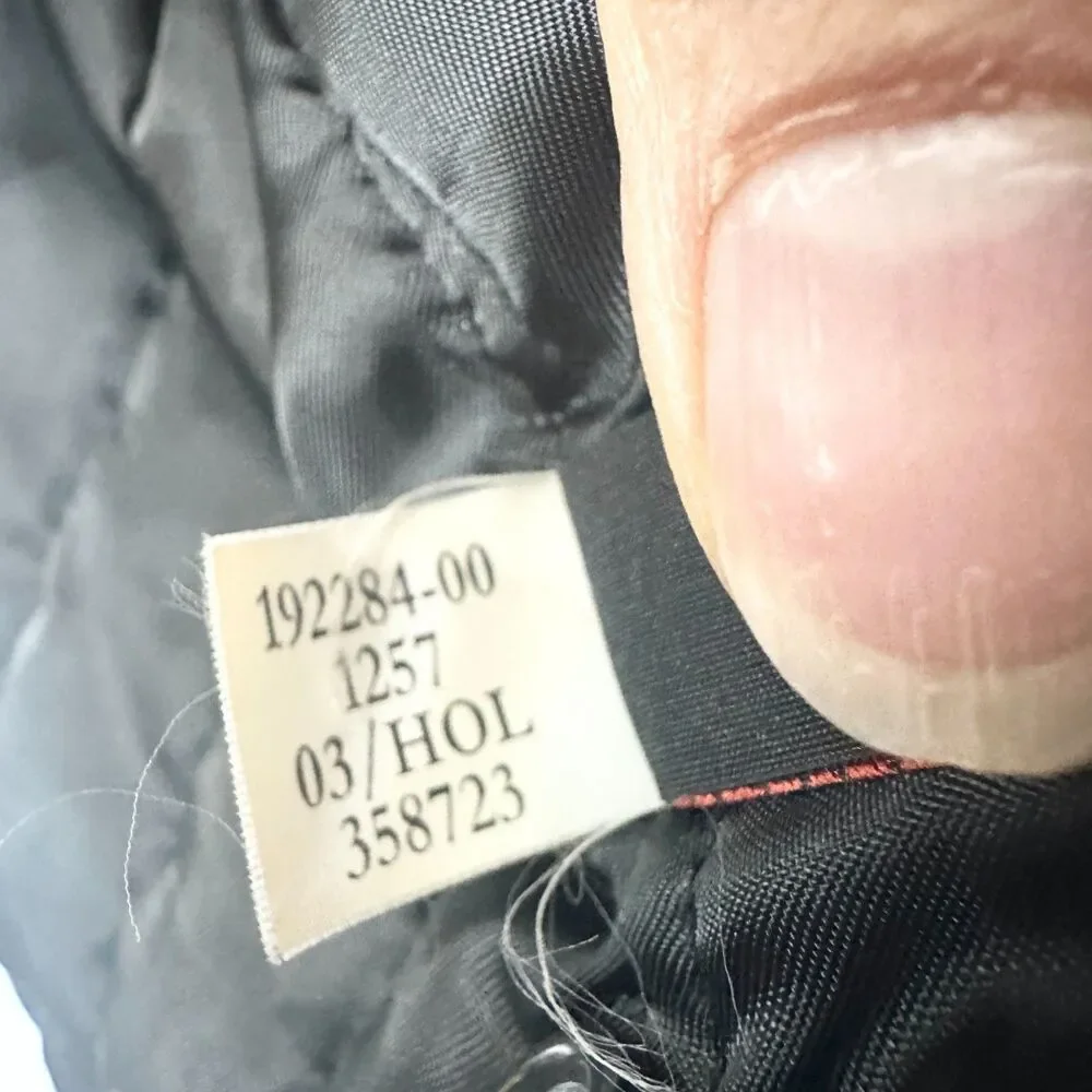 Vintage Y2K Banana Republic Men's Insulated Jacket Size Medium Black Snap Front
